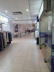 Lucky Plaza (D9), Shop House #607902531